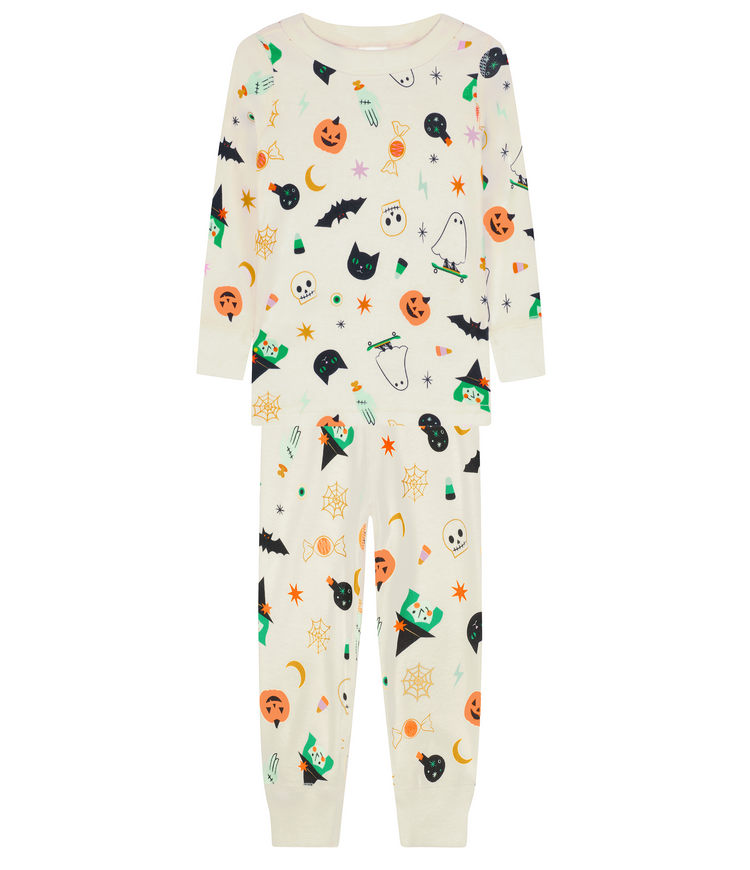 Two-Piece Long Sleeve Pajama Set - 100% Organic Cotton for Boys and Girls, with Halloween-themed print on it