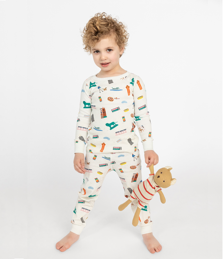 White with Chicago Themed Graphics, 100% Organic Cotton, Long Sleeves Top and Pant. Cozy and Comfortable Sleepwear for Young Boys.